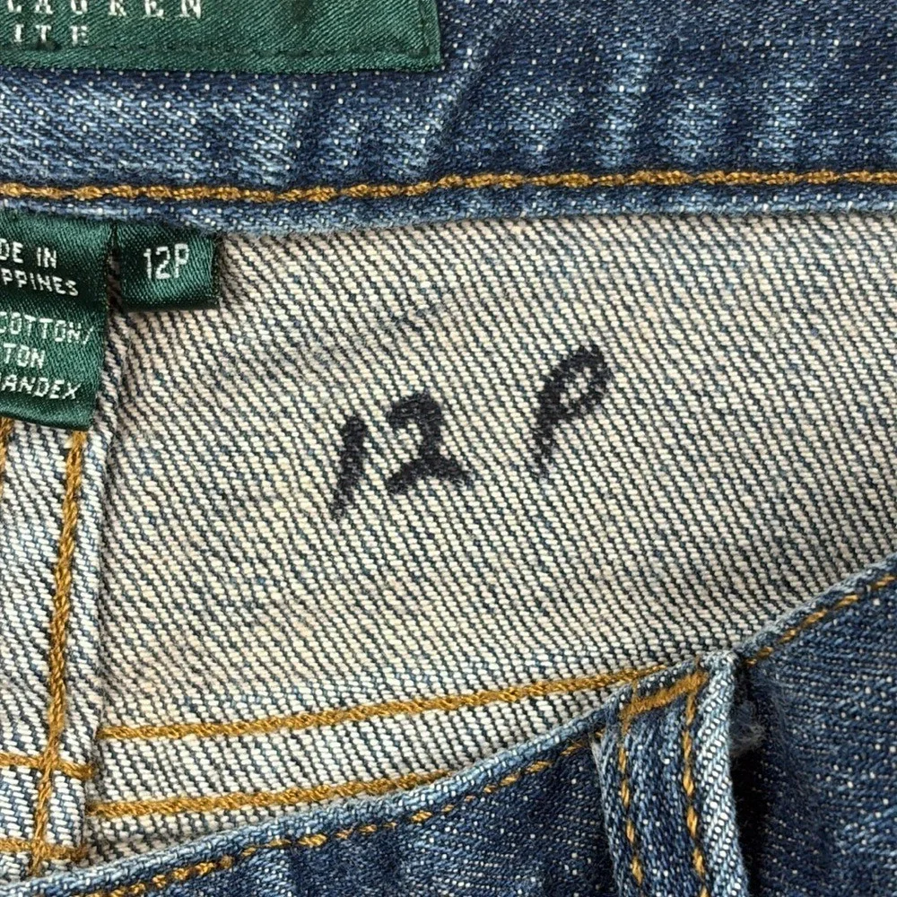 Lauren Jeans Co Ralph Lauren Relaxed Fit Capri Jeans Womens Size 12P Medium Wash